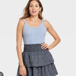 Universal Thread Tank F4